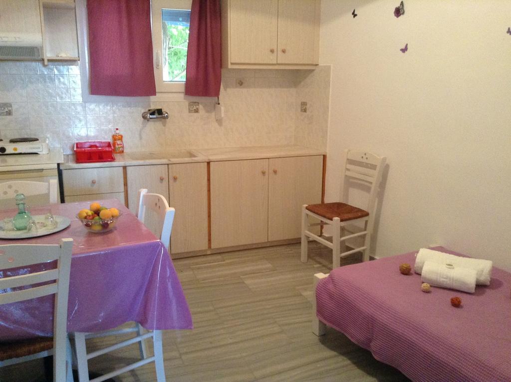 Nikoletta Rooms Páros Eksteriør billede