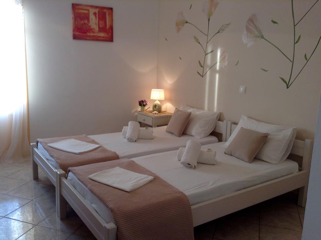 Nikoletta Rooms Páros Eksteriør billede