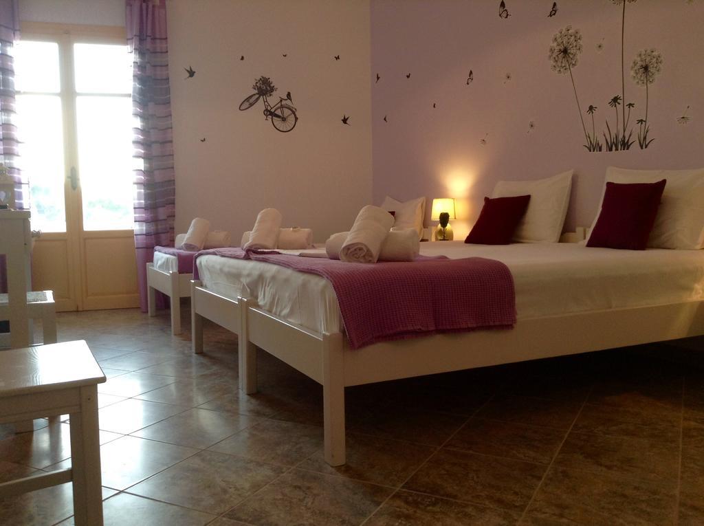 Nikoletta Rooms Páros Eksteriør billede