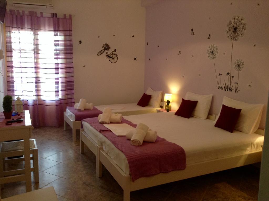 Nikoletta Rooms Páros Eksteriør billede
