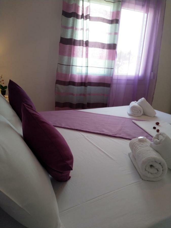 Nikoletta Rooms Páros Eksteriør billede